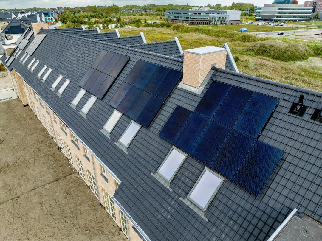 Impianto fotovoltaico su tetto italiano